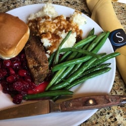 Snoqualmie Casino & Hotel - All the favorites at Falls Buffet.