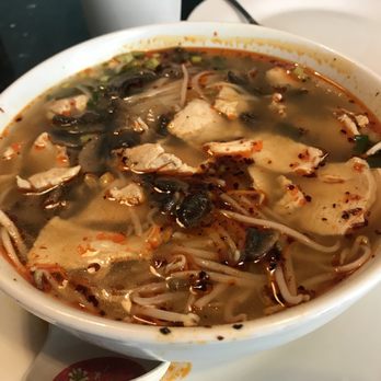 Mom's Siam 2 - Tom yum noodle soup - Sushi Bars Near Me - Richmond, Virginia Mom's Siam 2 - Tom yum noodle soup - Sushi Bars Near Me - Richmond, Virginia