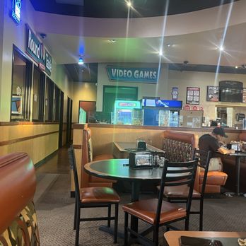 Round Table Pizza - Pizza Near Me - Oceanside, California