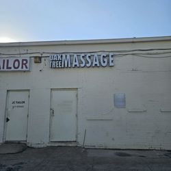 Oak Tree Massage - Back entrance
