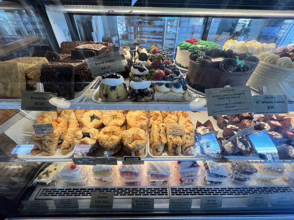 LATHAM BAKERY 15 Photos & 16 Reviews 700 Main St, Garland, Texas