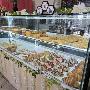 Bread & Honey - Bakeries Near Me - Bakersfield, California Bread & Honey - Bakeries Near Me - Bakersfield, California