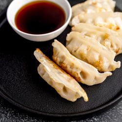 Doobi Doobap - Pan fried pork dumplings