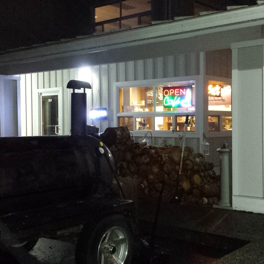 Danny's  BBQ - Barbeque Near Me - Silverdale, Washington