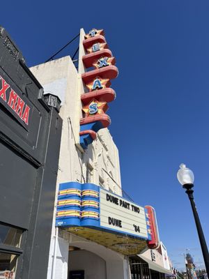 Texas Theatre by null