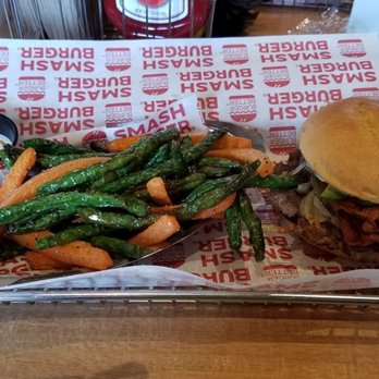 Smashburger - Old Dominion burger with Veggie frites - Burgers Near Me - Hampton, Virginia Smashburger - Old Dominion burger with Veggie frites - Burgers Near Me - Hampton, Virginia