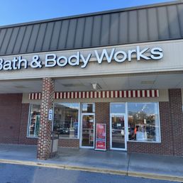 Exterior photo of Bath & Body Works - Front Royal, Virginia Exterior photo of Bath & Body Works - Front Royal, Virginia