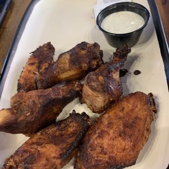 Sauced BBQ & Spirits - Smoked wings (sauce on side) - Barbeque Near Me - Irvine, California Sauced BBQ & Spirits - Smoked wings (sauce on side) - Barbeque Near Me - Irvine, California