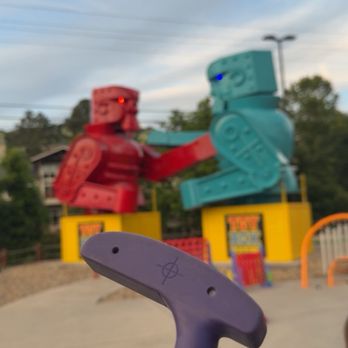 Toy Box Mini Golf - Mini Golf Near Me - Pigeon Forge, Tennessee Toy Box Mini Golf - Mini Golf Near Me - Pigeon Forge, Tennessee