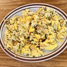 Scrambled eggs with sausage