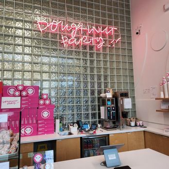 Doughnut Party - Donuts Near Me - Edmonton, Alberta Doughnut Party - Donuts Near Me - Edmonton, Alberta