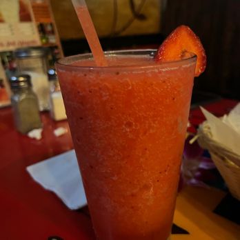 La Barca Restaurant - Strawberry margarita - Mexican Near Me - Los Angeles, California La Barca Restaurant - Strawberry margarita - Mexican Near Me - Los Angeles, California