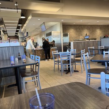 Zippy's - Inside - Diners Near Me - Las Vegas, Nevada Zippy's - Inside - Diners Near Me - Las Vegas, Nevada