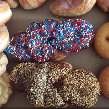 Donut Hut - Twists - Donuts Near Me - Saint Paul, Minnesota