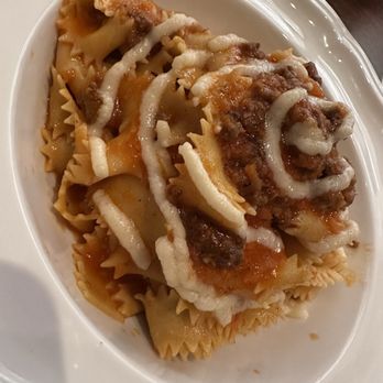 Salina - Mediterranean Near Me - Los Angeles, California