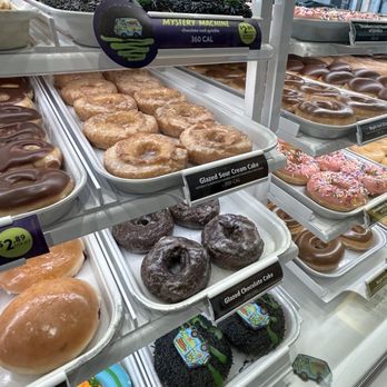 Krispy Kreme - Donuts Near Me - Temecula, California