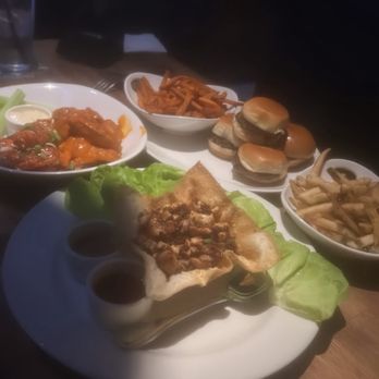 Yard House - Vegetarian Near Me - Burbank, California Yard House - Vegetarian Near Me - Burbank, California