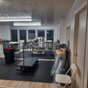 4 Paws Grooming - Pet Groomers Near Me - Rapid City, South Dakota 4 Paws Grooming - Pet Groomers Near Me - Rapid City, South Dakota