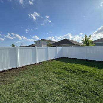W&R Service Solutions - Fences & Gates Near Me - Windermere, Florida W&R Service Solutions - Fences & Gates Near Me - Windermere, Florida