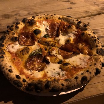Roberta's - Pizza Near Me - Culver City, California