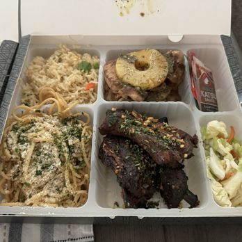 Mythos Chef - BENTO SIGNATURE B with the huli huli chicken - Asian Fusion Near Me - Riverside, California