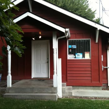 Selah Veterinary Hospital - Veterinarians Near Me - Selah, Washington Selah Veterinary Hospital - Veterinarians Near Me - Selah, Washington