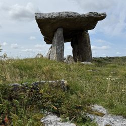 Poulnabrone Dolmen