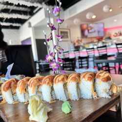 Kazoku Japanese - Minnesota Roll