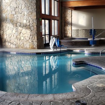 Grand Timber Lodge - Indoor pool - Ski Resorts Near Me - Breckenridge, Colorado