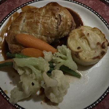 Old Drovers Inn - Chicken wellington with veggies - Bed & Breakfast Near Me - Dover Plains, New York