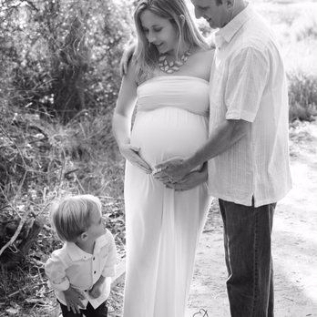 Debut Photography - Family maternity photo - Session Photography Near Me Debut Photography - Family maternity photo - Session Photography Near Me