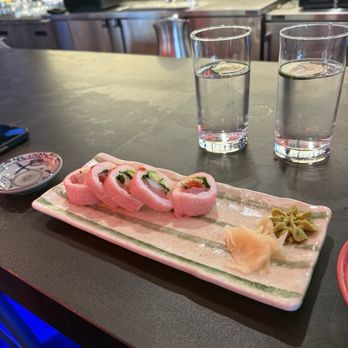 Blue Sushi Sake Grill - Sushi Bars Near Me - Kansas City, Missouri