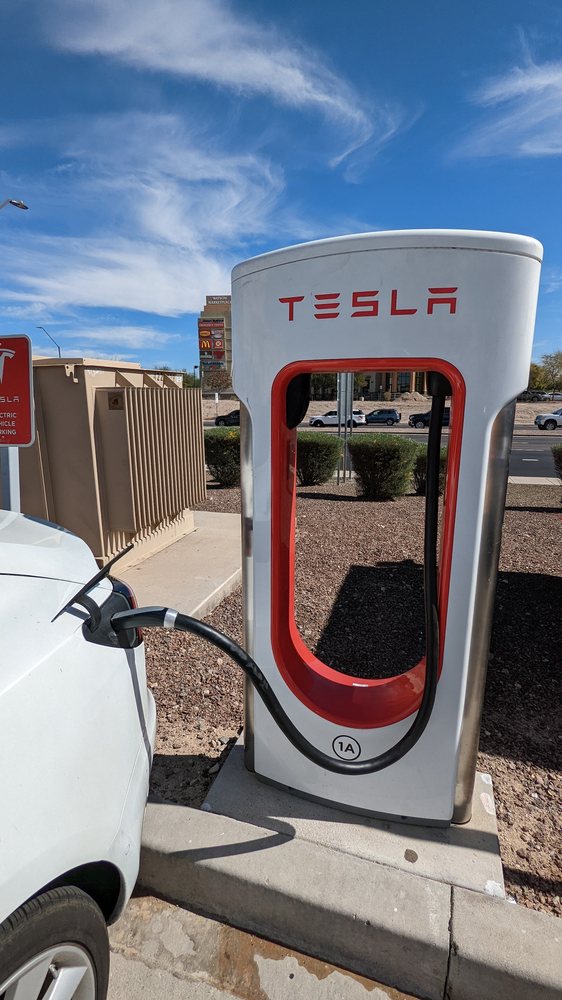 TESLA SUPERCHARGER Updated September 2024 25 Photos & 24 Reviews 416 S Watson Rd, Buckeye