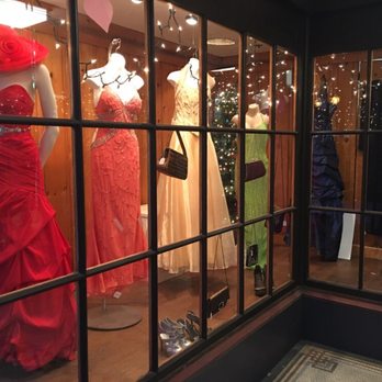 Finders Keepers Consignments - Our store front is the prettiest on Glen Street. - Women's Clothing Near Me - Glens Falls, New York Finders Keepers Consignments - Our store front is the prettiest on Glen Street. - Women's Clothing Near Me - Glens Falls, New York