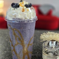 New Level Nutrition - Blueberry caramel cheesecake shake 200 calories