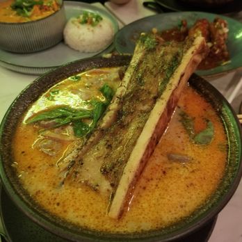 Ginger and Lemongrass - Spicy coconut lemongrass pho with bone marrow. This is MUST HAVE!!!! - Vietnamese Near Me - Whitestone, New York Ginger and Lemongrass - Spicy coconut lemongrass pho with bone marrow. This is MUST HAVE!!!! - Vietnamese Near Me - Whitestone, New York
