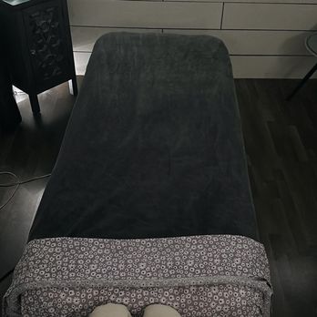 Lisa's Therapeutic Massage Studio - Massage table - Massage Therapy Near Me - Irvington, Indiana Lisa's Therapeutic Massage Studio - Massage table - Massage Therapy Near Me - Irvington, Indiana