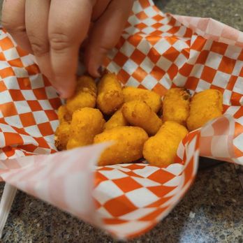 Chandler's Burger Bistro - Cheese Curds. Pretty darn good one's. - American Near Me - Cincinnati, Ohio Chandler's Burger Bistro - Cheese Curds. Pretty darn good one's. - American Near Me - Cincinnati, Ohio