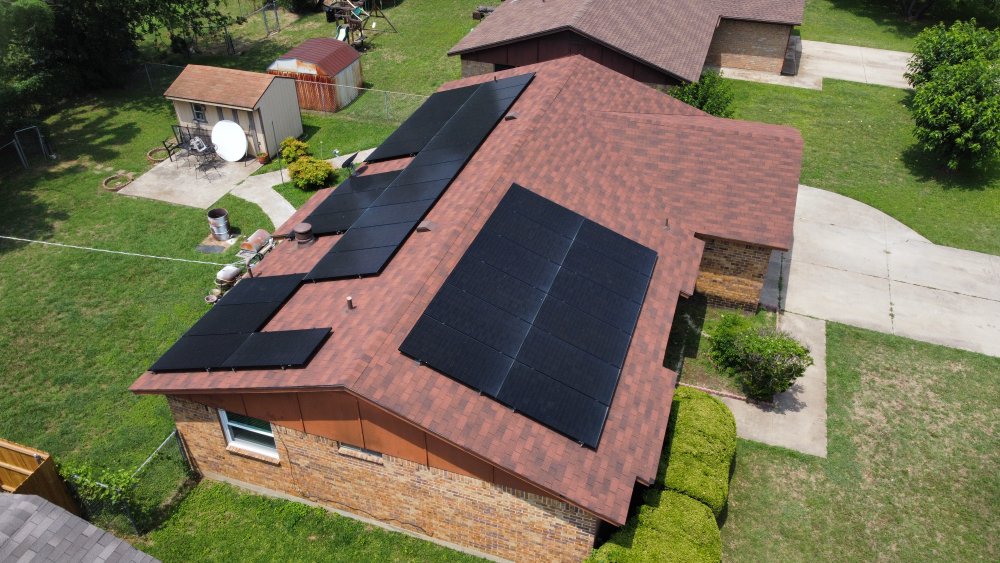 Slide of Veton Roofing and Construction