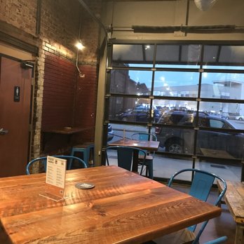 Fountainhead Taproom - Seating - Beer Bar Near Me - Chattanooga, Tennessee Fountainhead Taproom - Seating - Beer Bar Near Me - Chattanooga, Tennessee