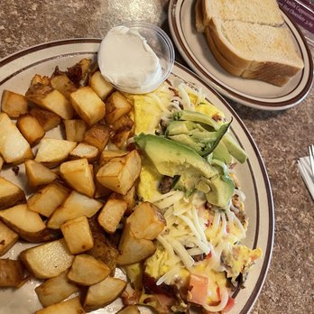 Cozy Diner - California Omelette - Diners Near Me - Chico, California Cozy Diner - California Omelette - Diners Near Me - Chico, California
