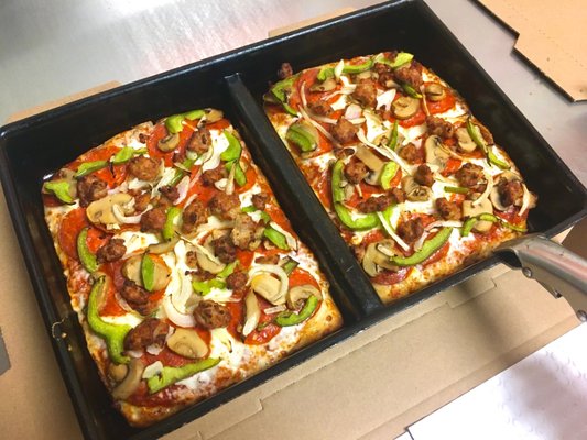 LITTLE CAESARS PIZZA - Updated September 2025 - 7867 Plains Rd, Mentor ...