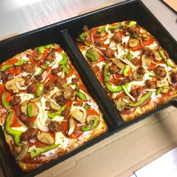 Little Caesars Pizza - Deep Dish Ultimate Supreme