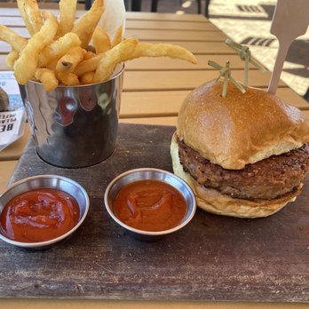 New Realm Brewing - Beyond Burger (veganized with no sauce or cheese) - Breweries Near Me - Virginia Beach, Virginia