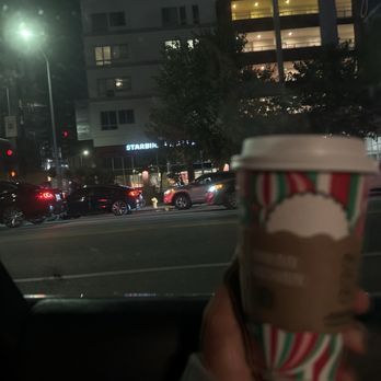 Starbucks - Bad service - Coffee & Tea Near Me - Los Angeles, California
