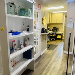 Ezy Dental- Cesar Carrasco Clinic