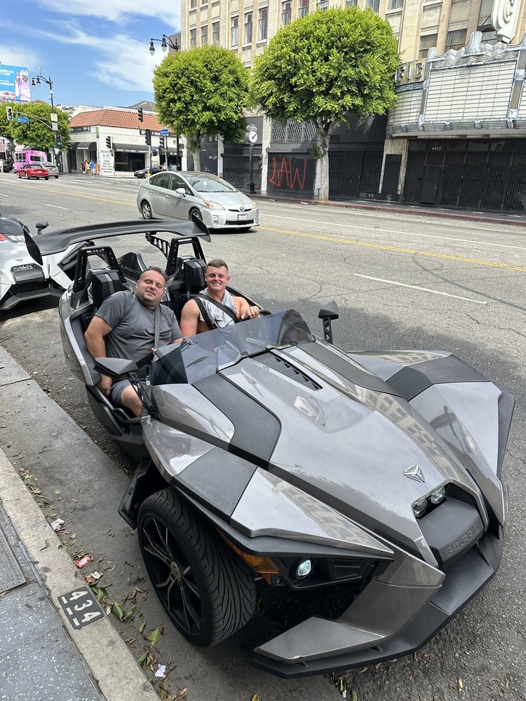 HOLLYWOOD SLINGSHOTS Updated June 2024 6420 Hollywood Blvd, Los