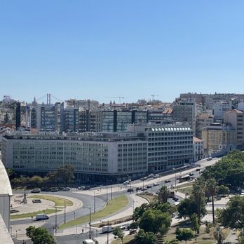 Epic Sana Marques Hotel - The view from the roof top pool. - Hotels Near Me - Lisbon, 11