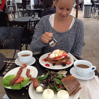 Urth Caffe - Coffee & Tea Near Me - Laguna Beach, California Urth Caffe - Coffee & Tea Near Me - Laguna Beach, California