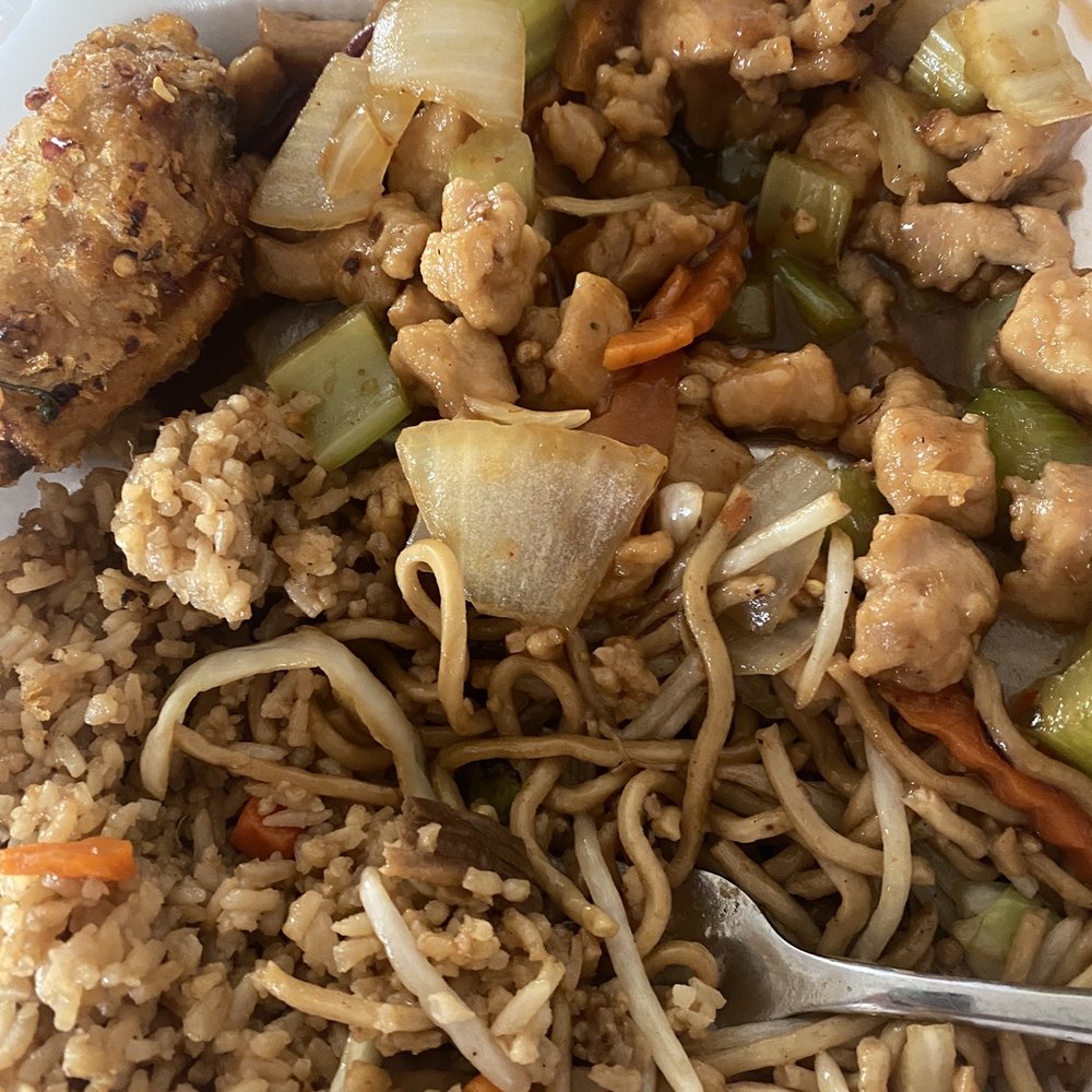 Imperial Express - a plate of chinese food - Chinese Near Me - San Diego, California Imperial Express - a plate of chinese food - Chinese Near Me - San Diego, California